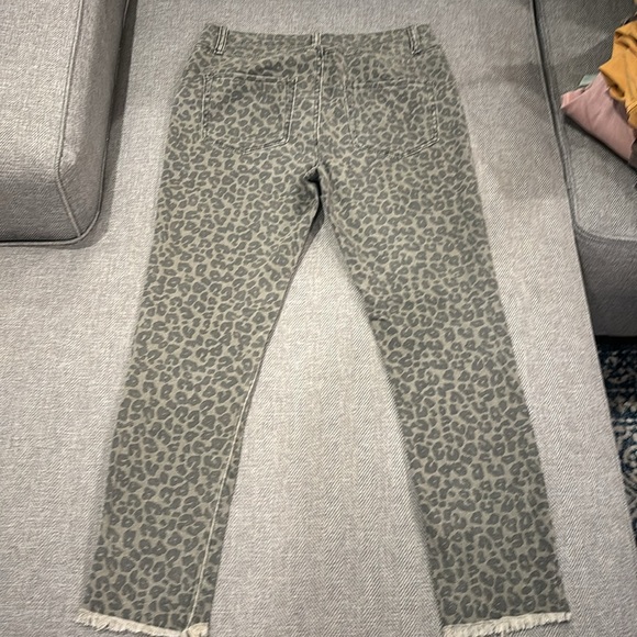 Mudpie - Picture 2 of 4